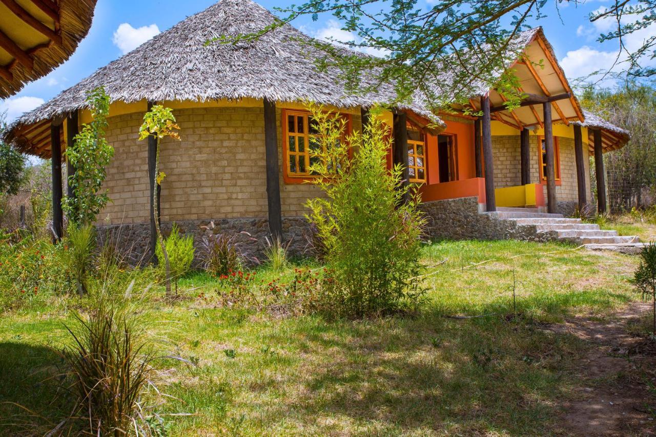 Sirville Lake Elementaita Lodge Gilgil Екстер'єр фото